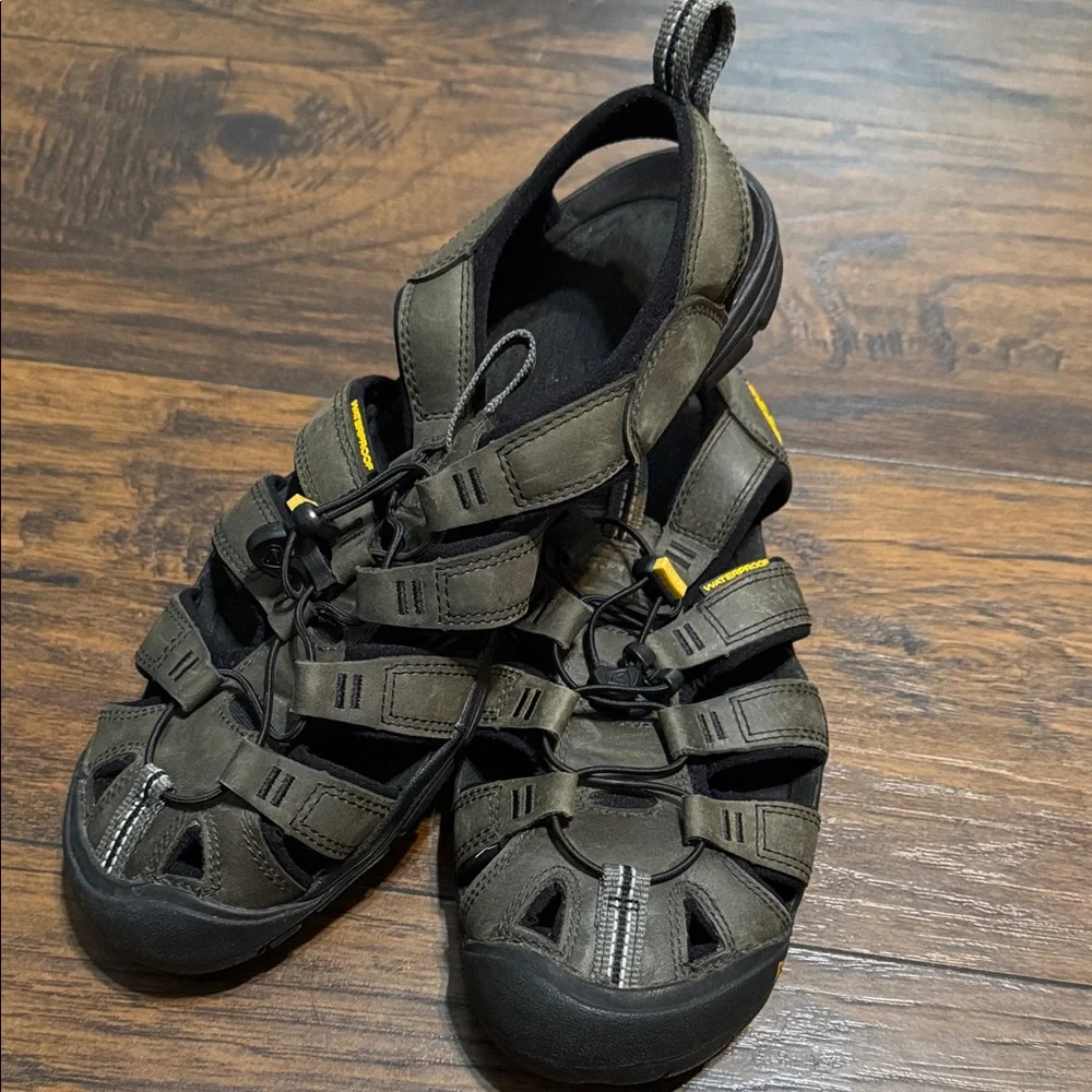 Keen Men's Sandals - Black and brown